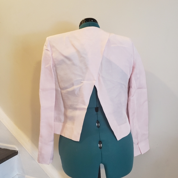 Club Monaco Open Back Cropped Blazer - Picture 2 of 10
